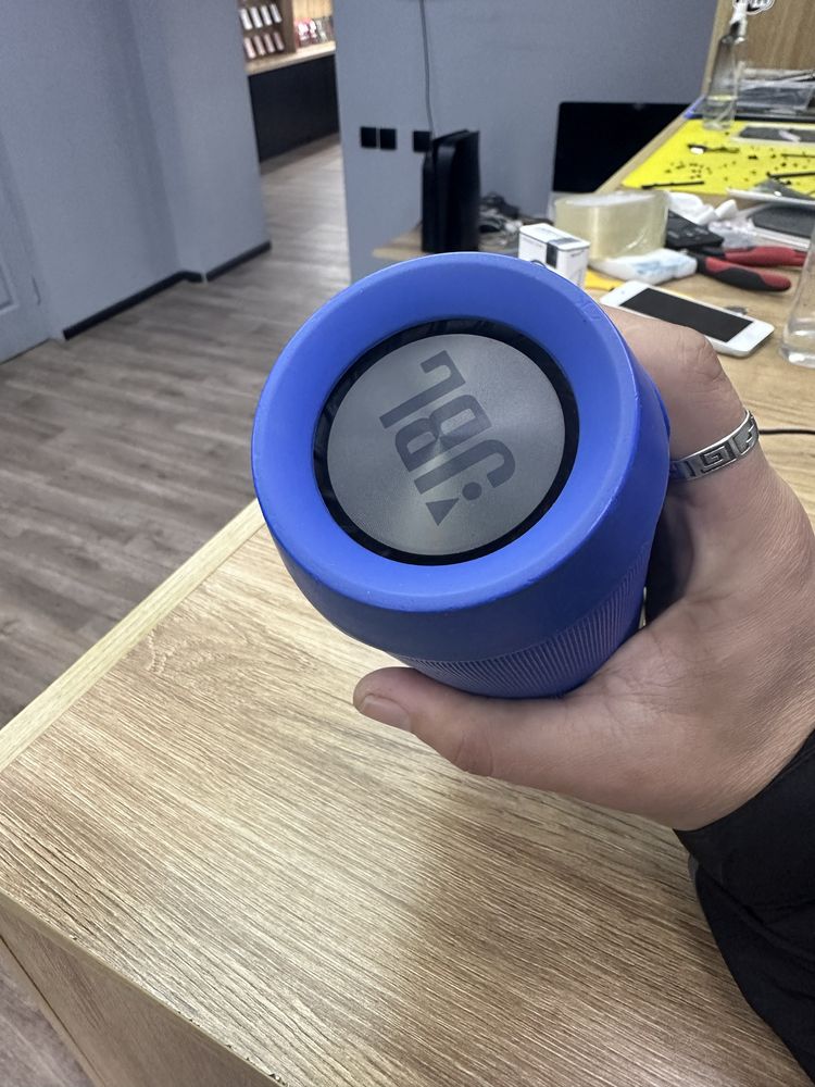 Колонка jbl charge 2+ орігінал