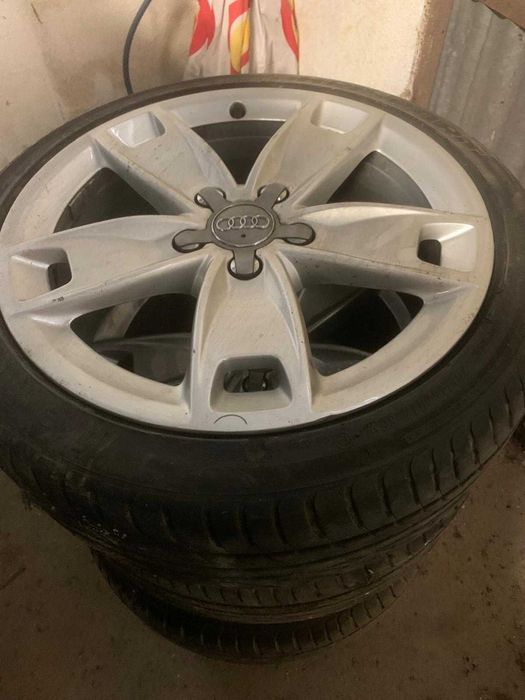 Jantes 17 com Pneu Audi