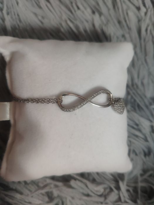 Bransoletka srebrna  z cyrkoniami - nieskończoność,serce Apart