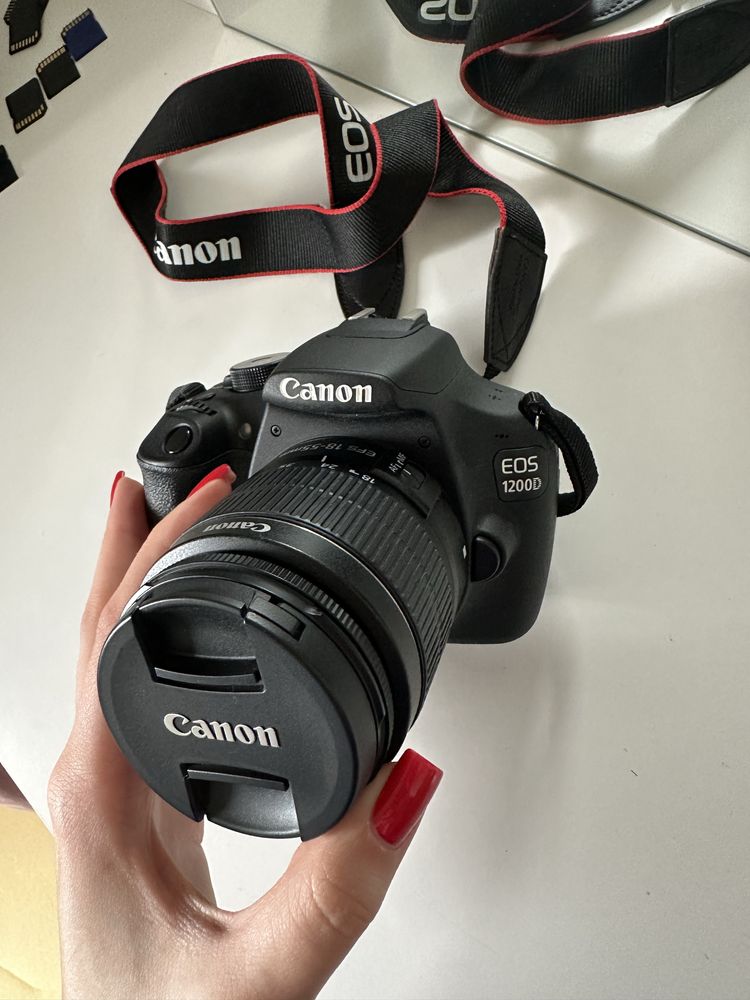 Aparat Canon 1200D + zestaw