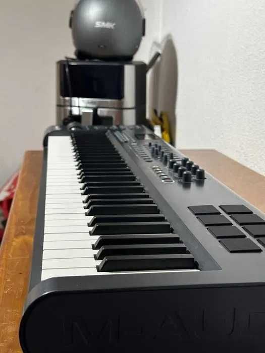 M-Audio AXIOM 61 Usado +  Bolsa