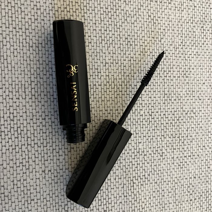 Tusz do rzęs Sensai Kanebo 38 Lash Lengthener +gratis pomadki