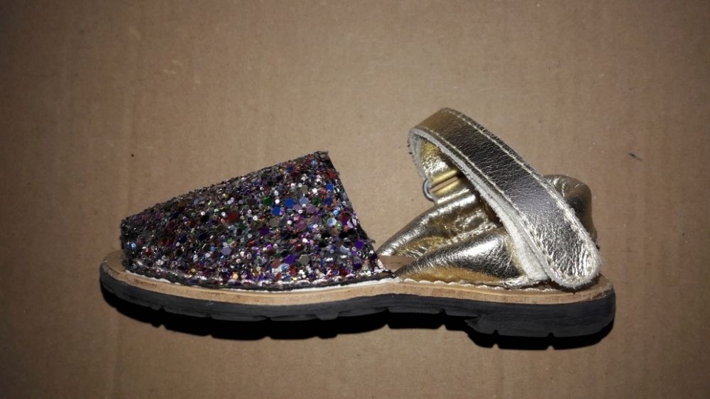 AVARCAS Espańa multicolor, cudne  sandały premium r 23