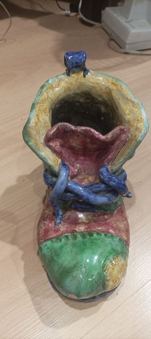 Peça de louça Bota Botilde