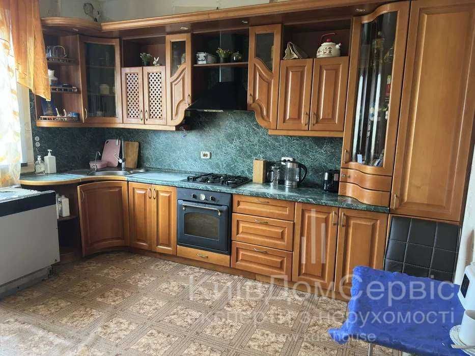Приватний будинок 9 соток 207 м.кв продаж ремонт  гараж  Бровари