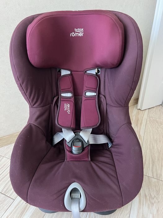 Автокрісло BRITAX-ROMER KING II Burgundy Red