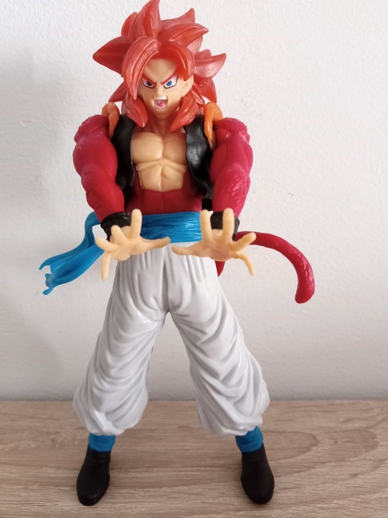 Boneco Gogeta SS4 Novo (18cm)