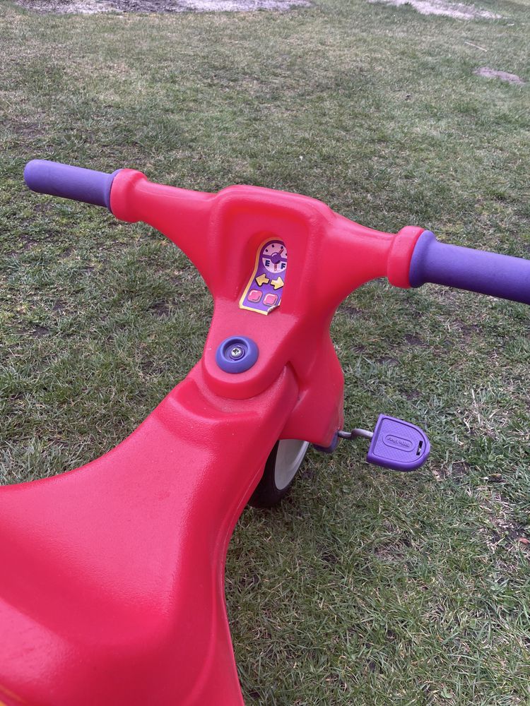 Jeździk Little tikes