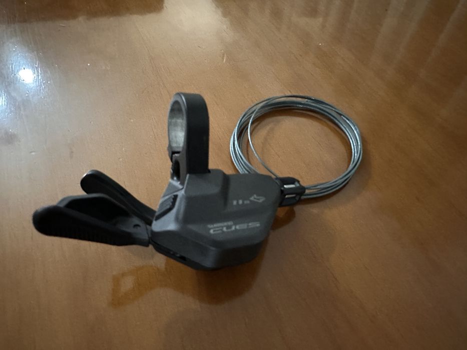 Manipulo Shimano CUES U8000 11v