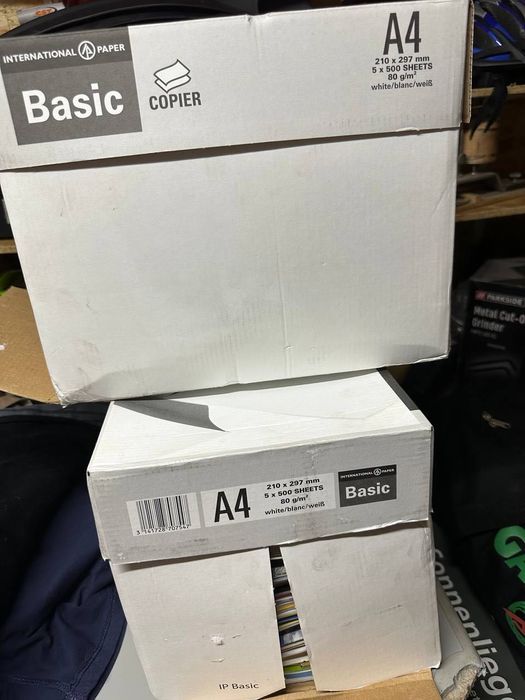 Каталоги путеводители брошури карти