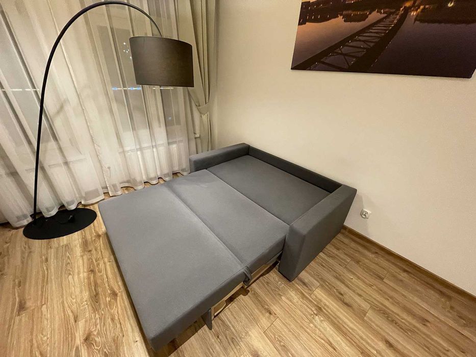 Szara Kanapa /sofa rozkładana 170 cm na 140 cm x 200 cm - Dobry stan