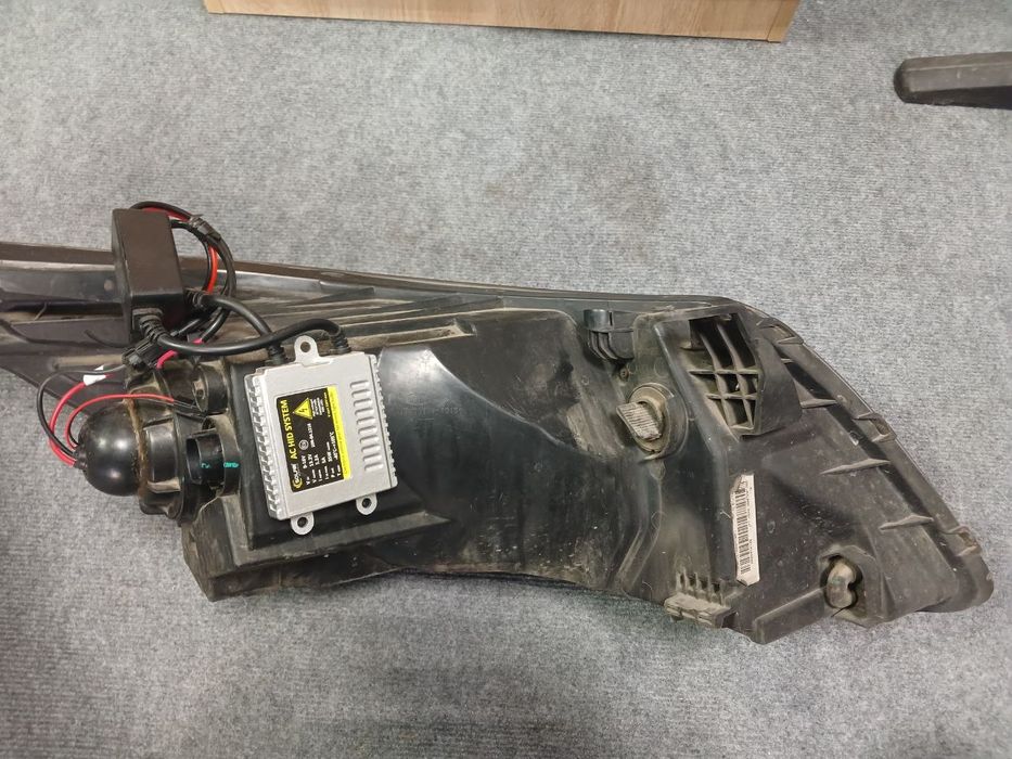 Фара кіа Ріо 2013