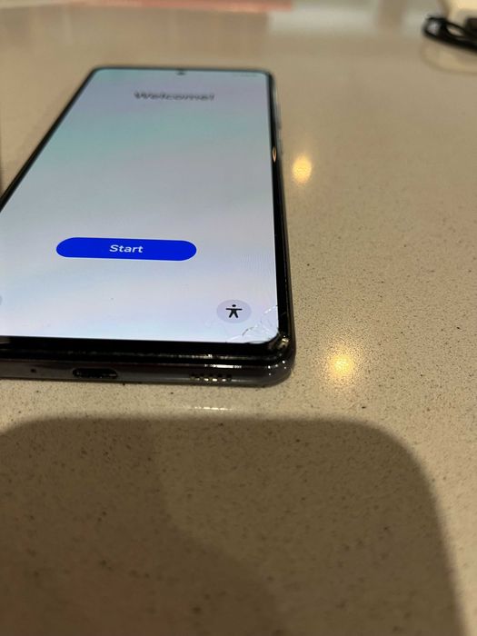 Samsung Galaxy A72 (256 GB) + Samsung Galaxy Watch 4 Classic