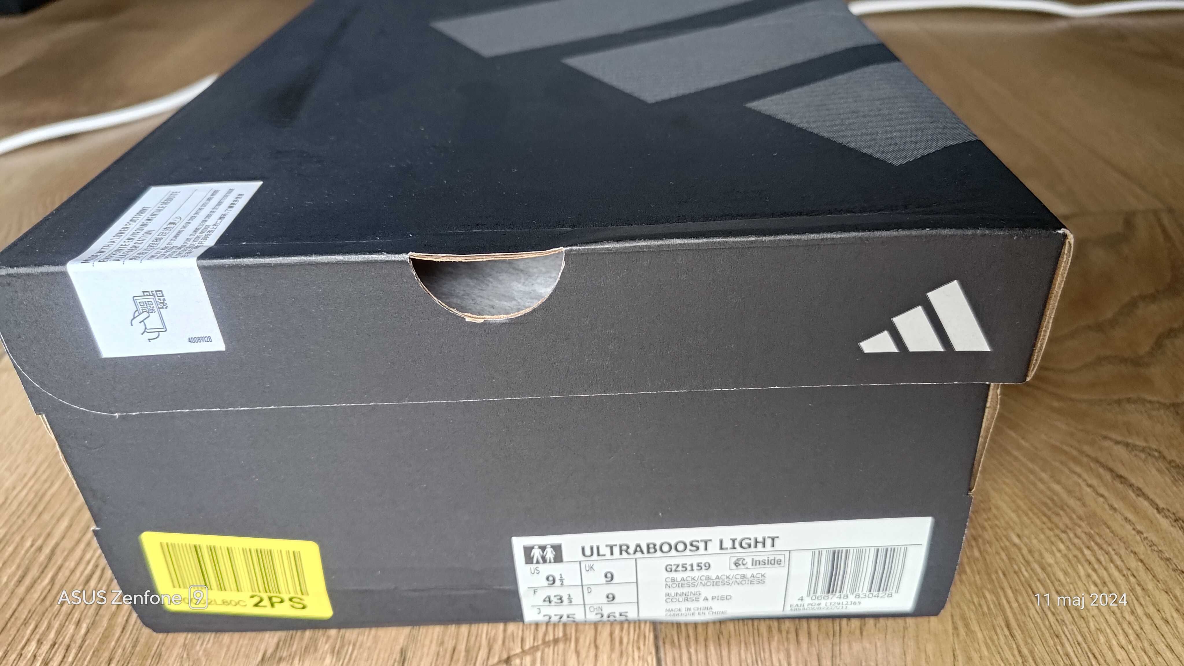 Adidas ULTRABOOST LIGHT GZ5159, rozmiar 43 1/3 - NOWE!!!