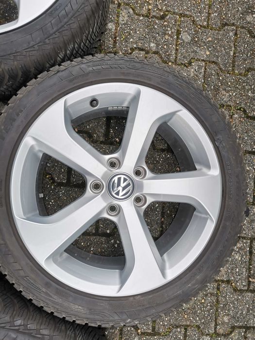 Felgi VW GOLF VII Jetta Passat Touran 7.5Jx17H2 5x112 ET49