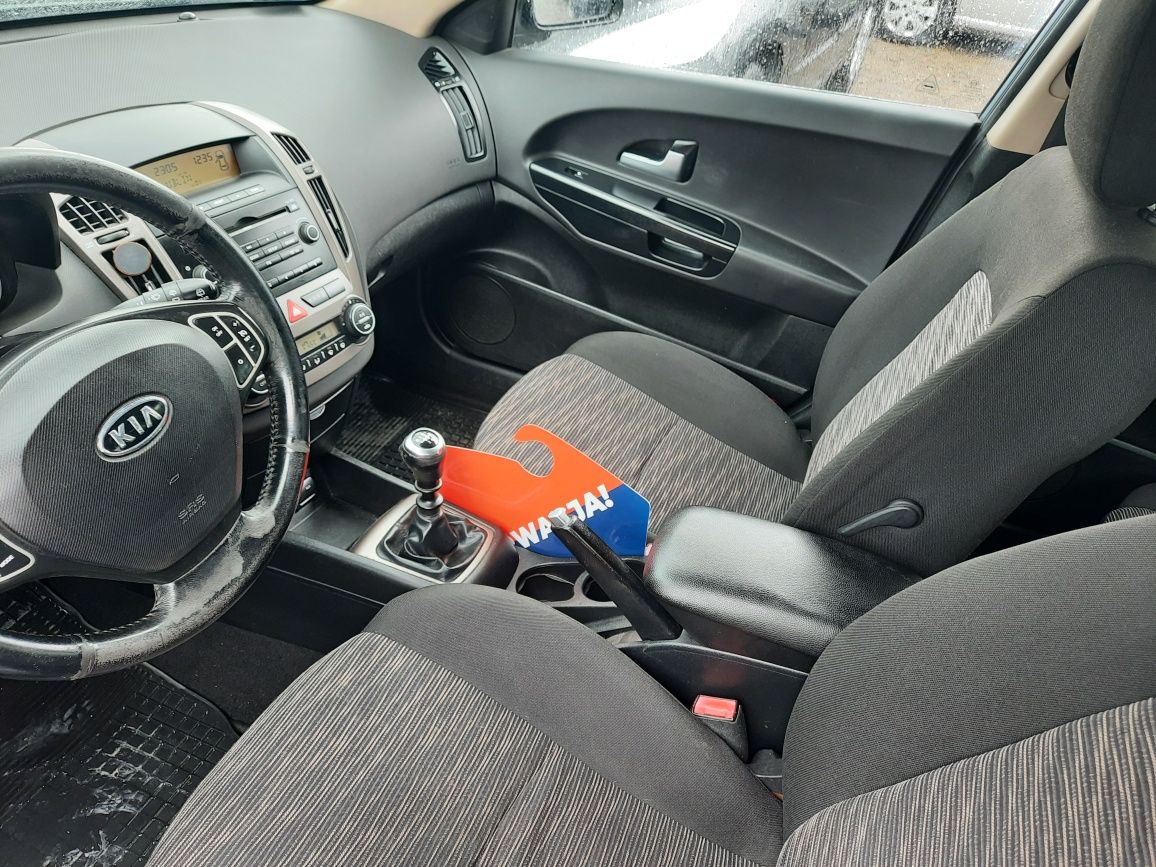 1.6 diesel mały przebieg ważne opłaty