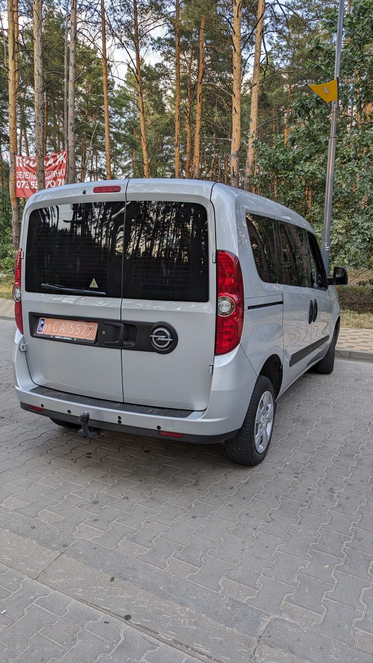 Opel Combo 2016 року