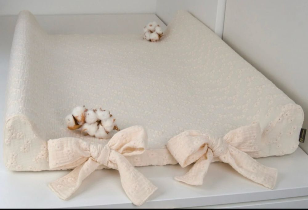 Przewijak z uroczym pokrowcem Ceba Baby