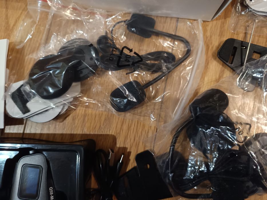 Kit 2 auriculares bluetooth para capacetes de mota