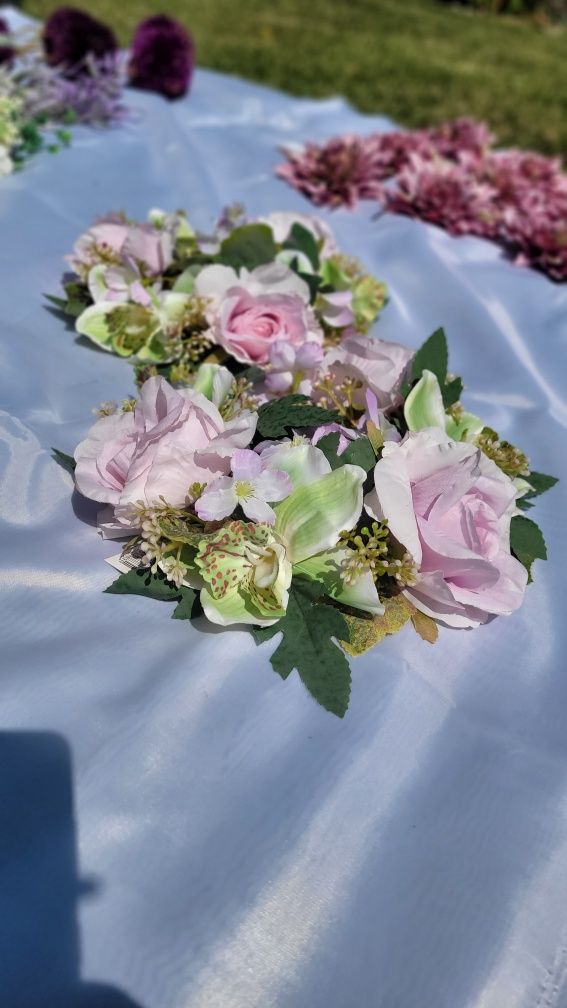 Zestaw sztucznych kwiatów do ślubnych dekoracji
