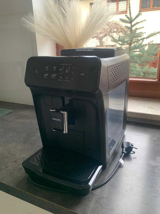 Philips EP1200/00 Ekspres Ciśnieniowy:Świeża Kawa na Wyciągnięcie Ręki