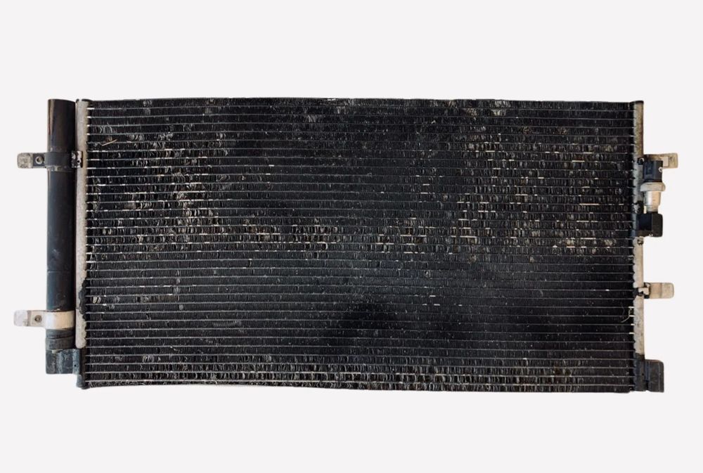 Радіатор кондиціонера Audi A5 8T B8 A4 B8