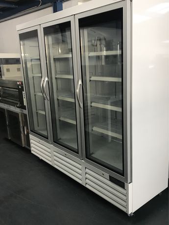 Armario frigorifico 3 portas de vidro conservação