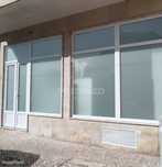 Loja com 2 pisos remodelado, transformado em T2/T3
