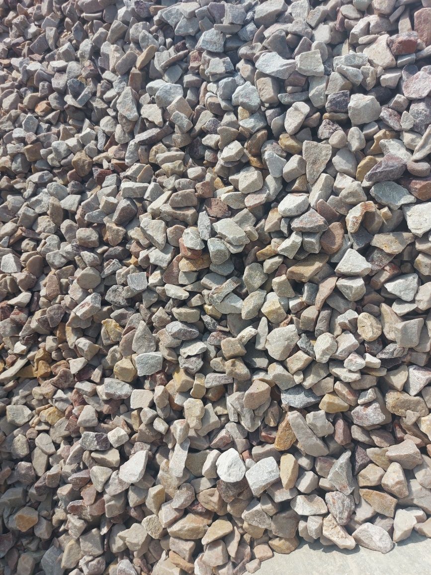 Żwir piach(piasek) kruszywa kruszywo wapno