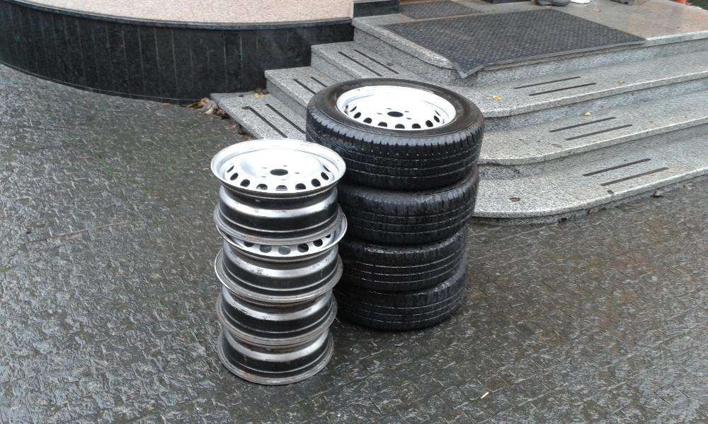 Оригинальные фары на vw caddy тоуран touran