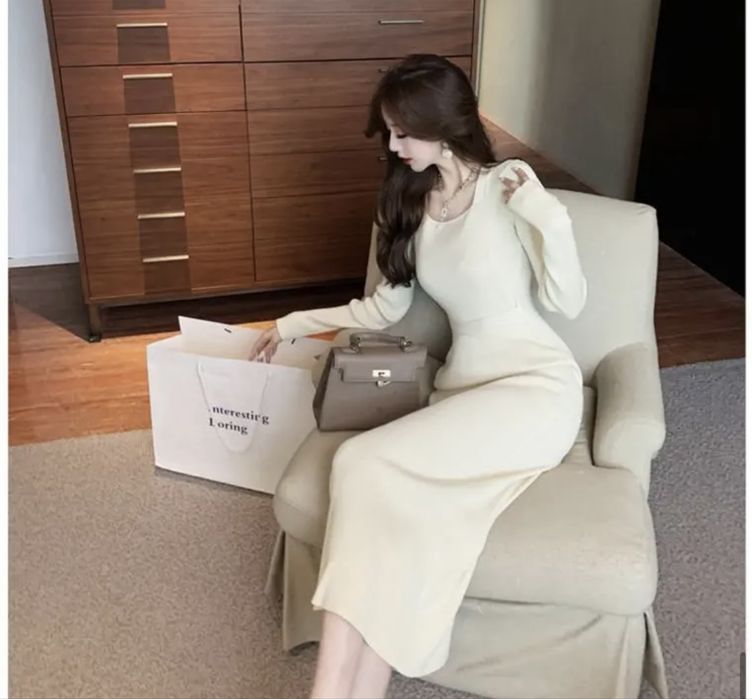 Сукня молочна в рубчик