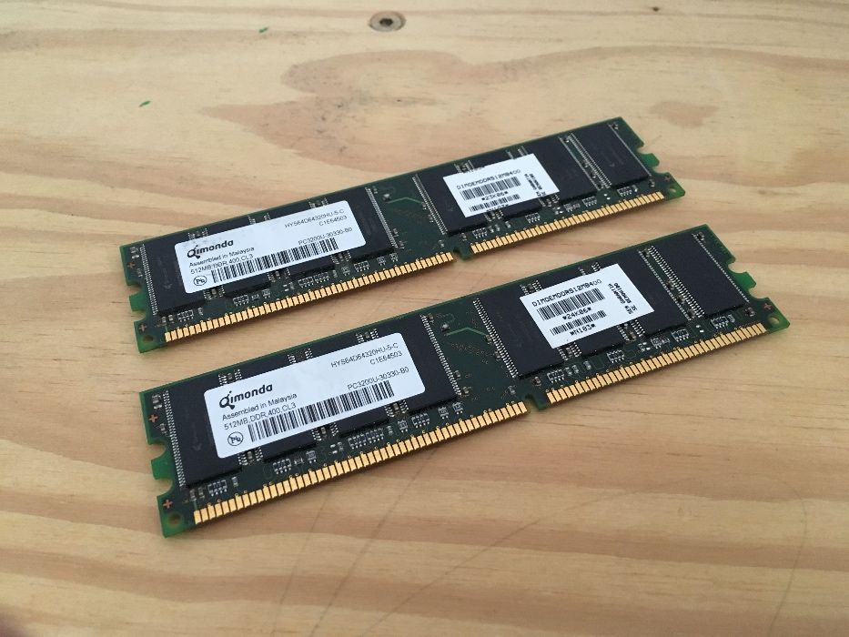 Memória RAM 512MB DDR 400 - CL3