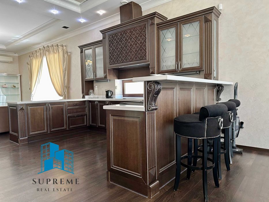 Дом VIP уровня морская сторона Французский бульвар