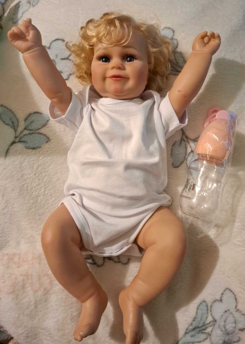 Boneca reborn 50cm.(artigo novo)