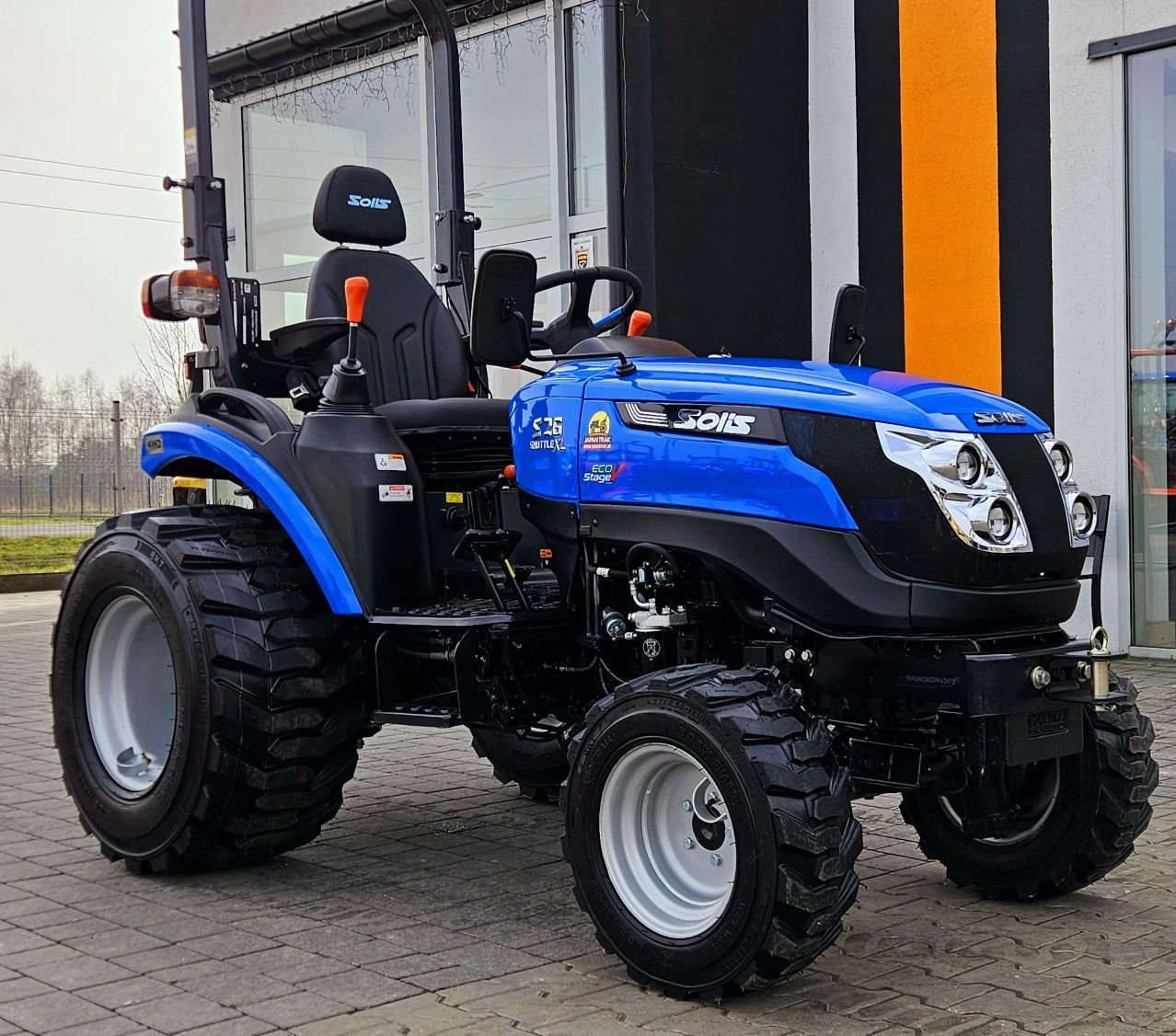 SOLIS 26 9+9, RATY,Fabrycznie NOWY, 4x4 nie Farmtrack, New Holland