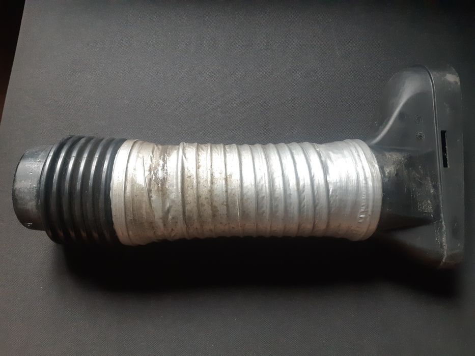 Воздухозаборник/патрубок/гофра mercedes benz w204 c250