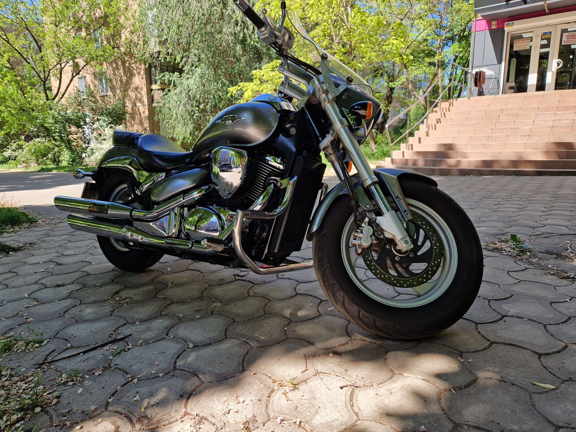 Suzuki Boulevard 400