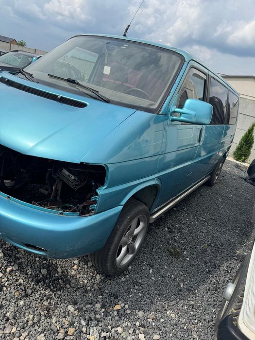 VW T4 caravelle, transporter 8 osobowy plus części