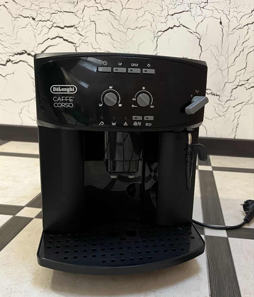 Кавомашина Delonghi Caffe Corso