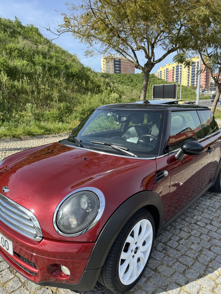 Mini Cooper D 1.6 110cv