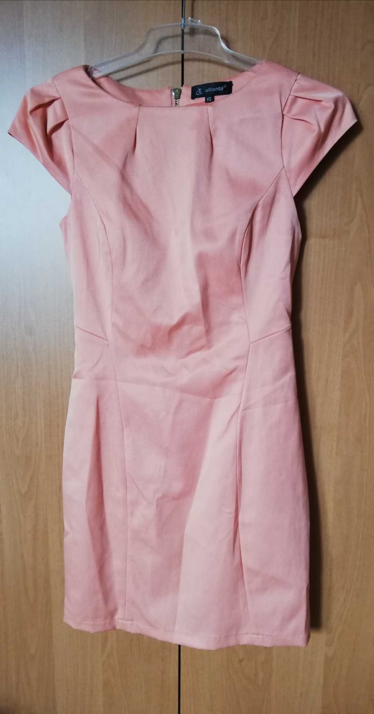 Sukienka XS / 34 koktajlowa łososiowa taliowana Attentif