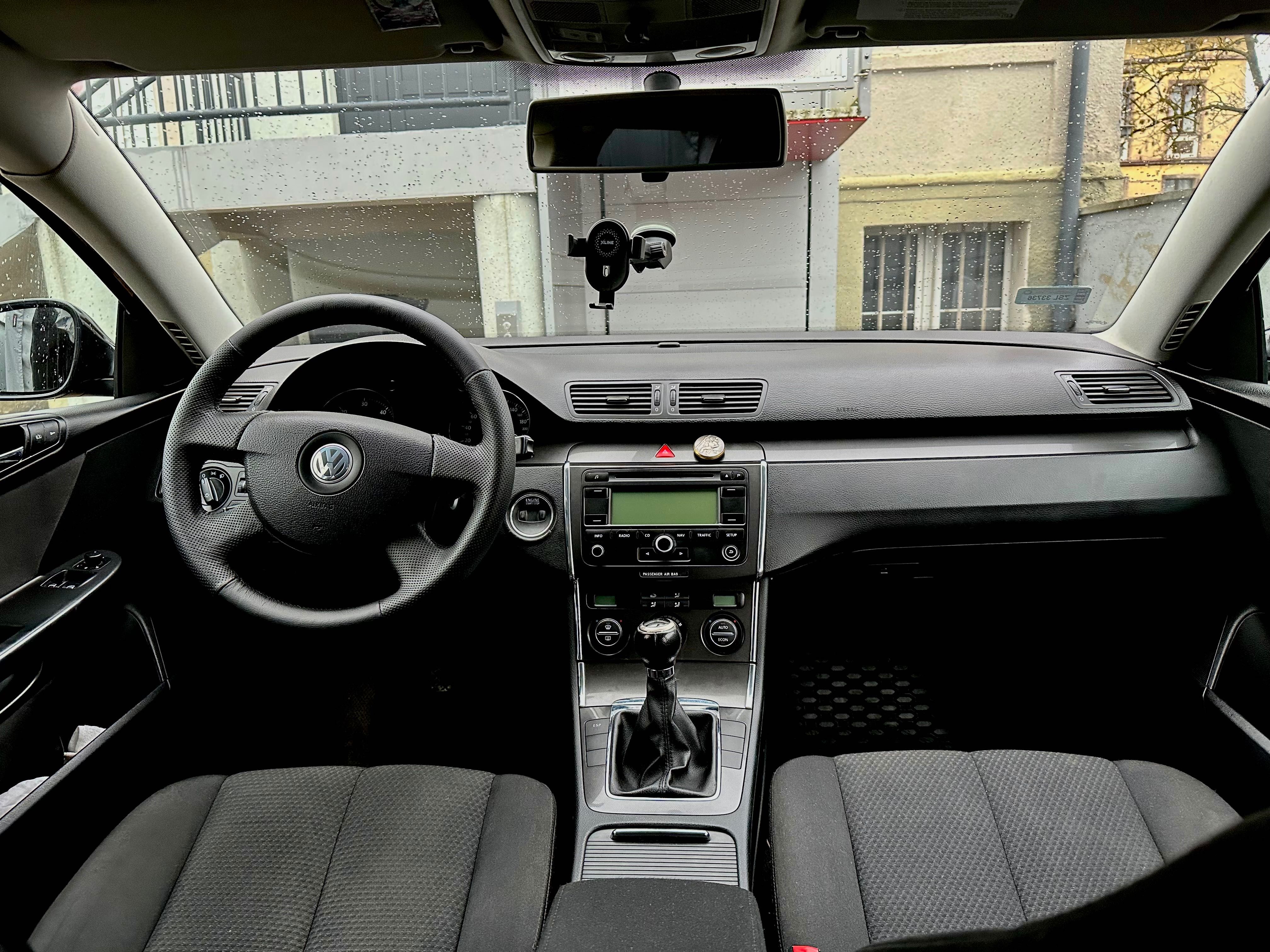 Volkswagen Passat B6 1.9 TDI (do naprawy, głowica tulejowanie)