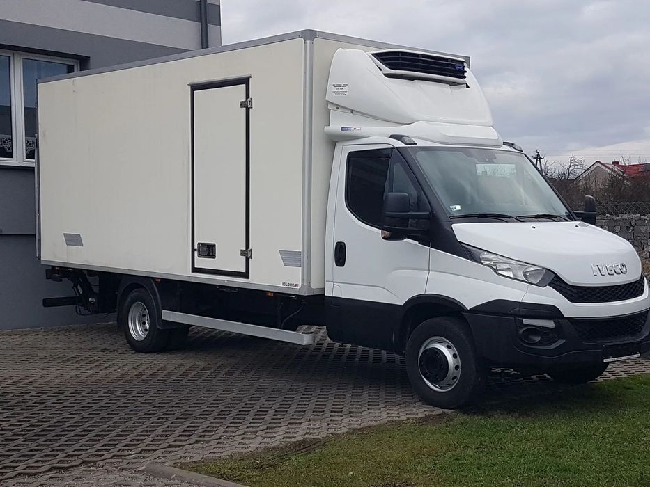 Iveco Daily 70-170 WINDA CHŁODNIA 10EP AGREGAT IZOTERMA  70-170 WINDA CHŁODNIA 10EP Agregat Izoterma Funkcja Grzania Klima