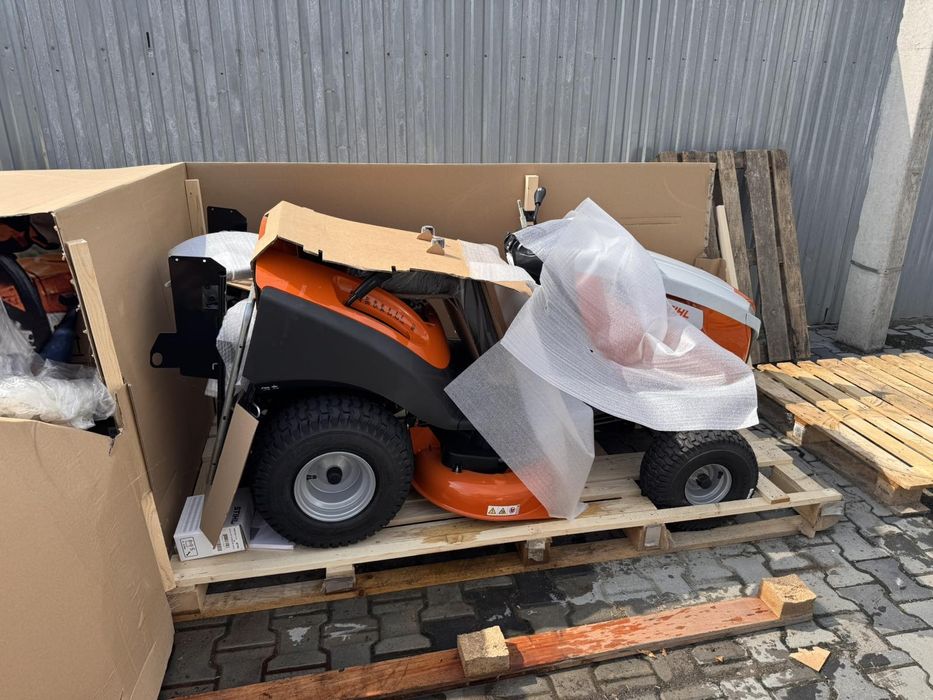 Трактор косарка Stihl