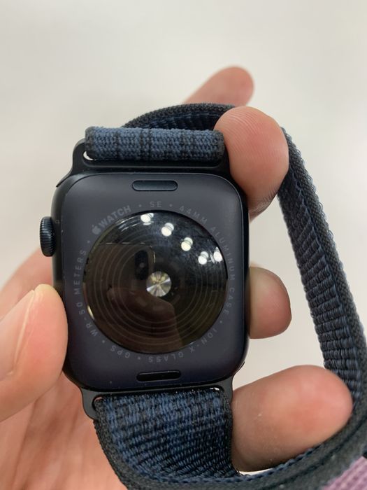 Apple Watch SE 44 mm