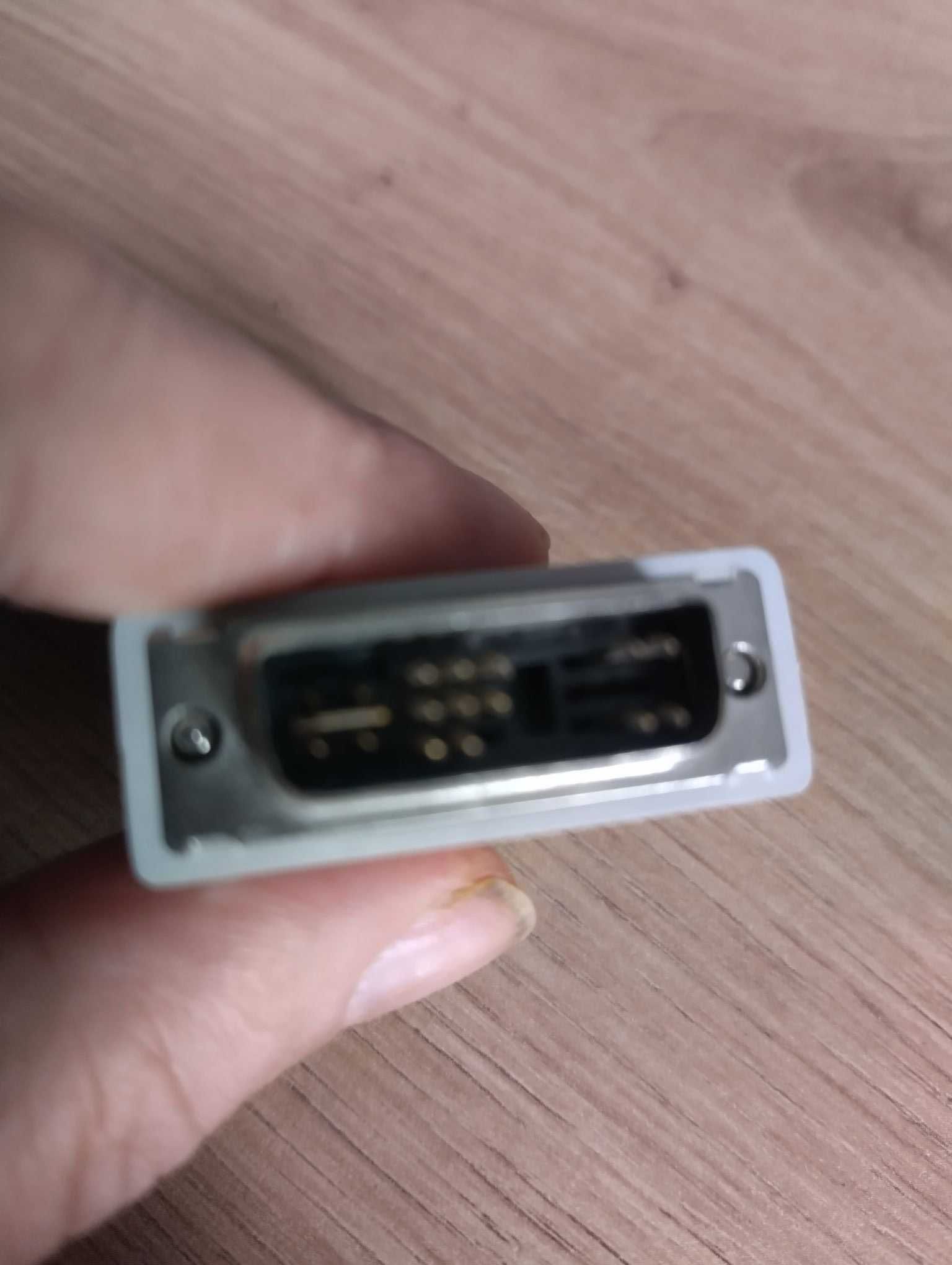Adapter DVI-A na VGA