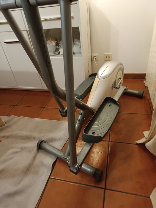 Elíptica DOMYUS FC100