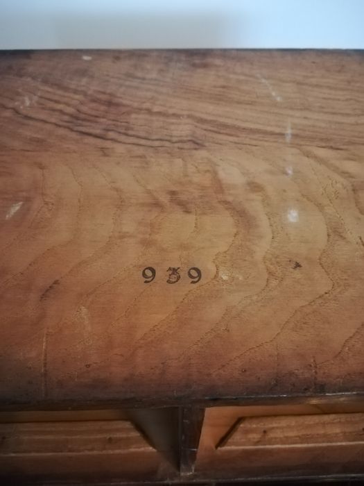 Armário Arquivador em Madeira Vintage