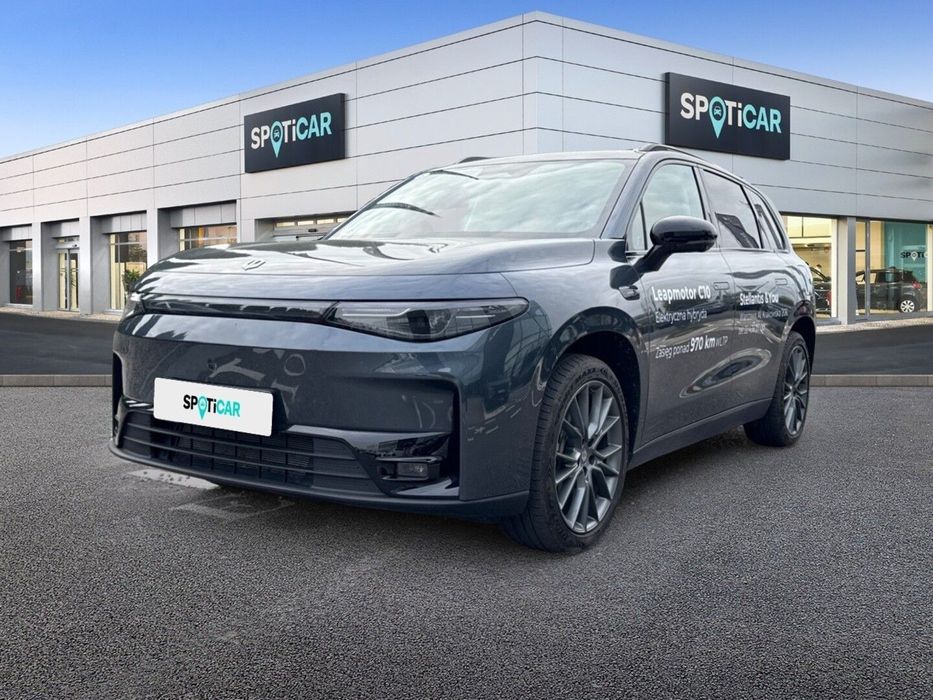 Leapmotor C10 REEV Design Full Hybrid 215KM od ręki