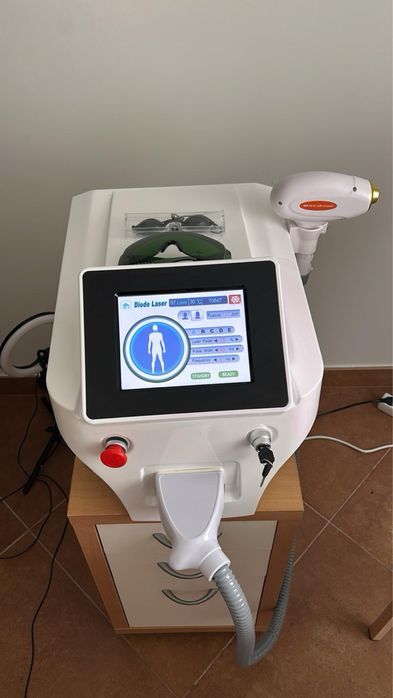 Maquina de depilacao a laser